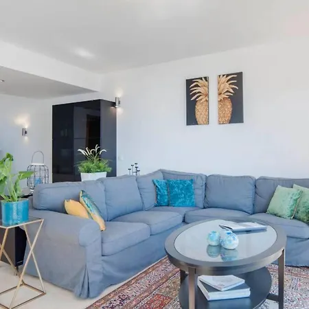 Hébergement de vacances La Roca Casa 7 *
